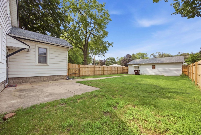 502 Barnum, ROCKFORD, Illinois 61109, 3 Bedrooms Bedrooms, ,1 BathroomBathrooms,House,For Sale,Barnum,202605118
