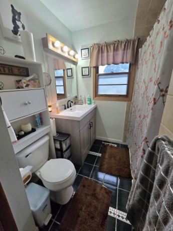 1528 9th, BELVIDERE, Illinois 61008, 3 Bedrooms Bedrooms, ,1 BathroomBathrooms,House,For Sale,9th,202605120