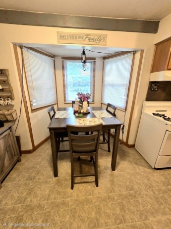 1528 9th, BELVIDERE, Illinois 61008, 3 Bedrooms Bedrooms, ,1 BathroomBathrooms,House,For Sale,9th,202605120
