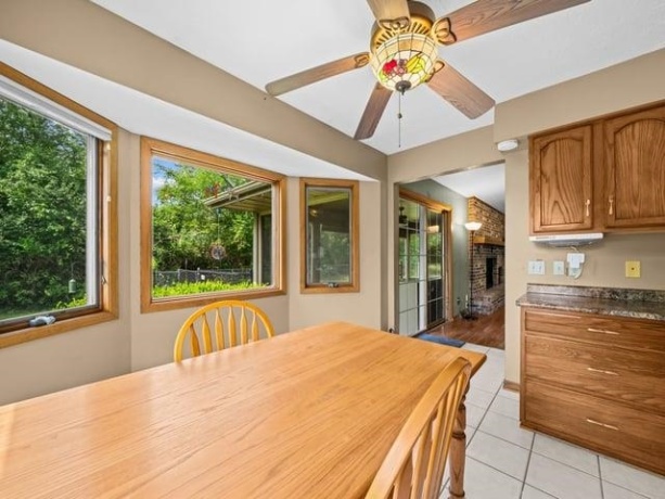 5405 Friendswood, ROCKFORD, Illinois 61114, 5 Bedrooms Bedrooms, ,3 BathroomsBathrooms,House,For Sale,Friendswood,202605124
