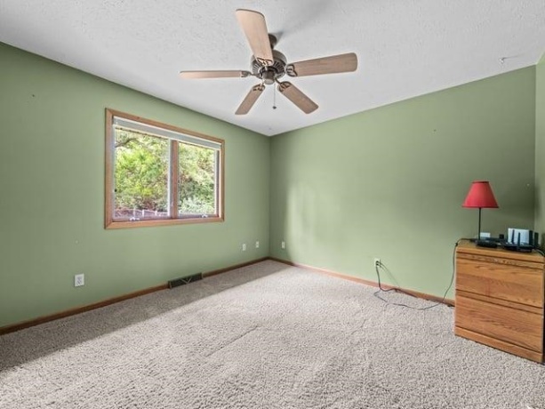 5405 Friendswood, ROCKFORD, Illinois 61114, 5 Bedrooms Bedrooms, ,3 BathroomsBathrooms,House,For Sale,Friendswood,202605124