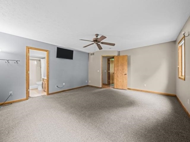 5405 Friendswood, ROCKFORD, Illinois 61114, 5 Bedrooms Bedrooms, ,3 BathroomsBathrooms,House,For Sale,Friendswood,202605124