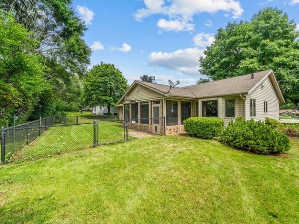 5405 Friendswood, ROCKFORD, Illinois 61114, 5 Bedrooms Bedrooms, ,3 BathroomsBathrooms,House,For Sale,Friendswood,202605124