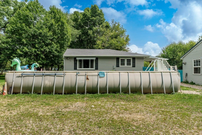 11371 Havenswood, ROSCOE, Illinois 61073, 2 Bedrooms Bedrooms, ,1 BathroomBathrooms,House,For Sale,Havenswood,202605126