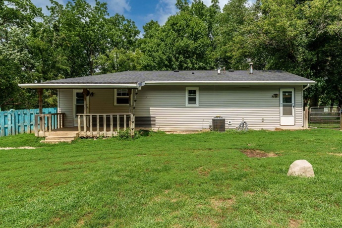 11371 Havenswood, ROSCOE, Illinois 61073, 2 Bedrooms Bedrooms, ,1 BathroomBathrooms,House,For Sale,Havenswood,202605126