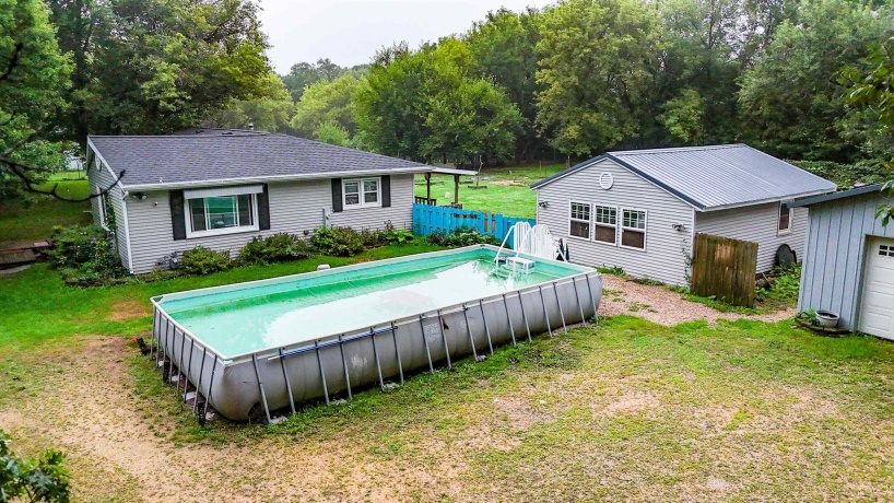 11371 Havenswood, ROSCOE, Illinois 61073, 2 Bedrooms Bedrooms, ,1 BathroomBathrooms,House,For Sale,Havenswood,202605126