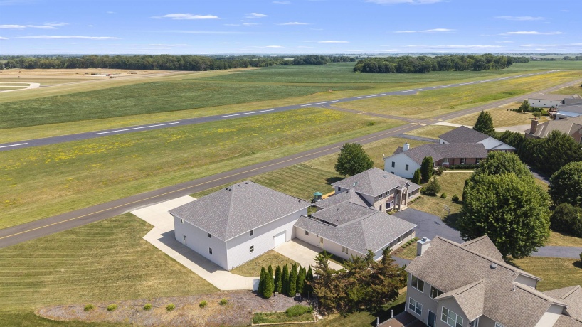 2601 Cessna, POPLAR GROVE, Illinois 61065, 6 Bedrooms Bedrooms, ,6 BathroomsBathrooms,House,For Sale,Cessna,202605128