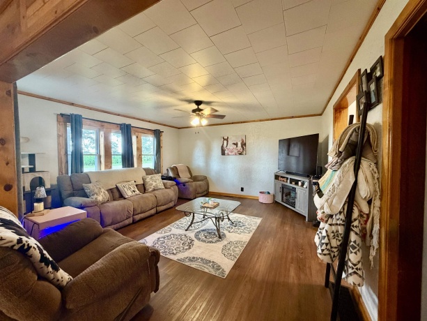 13491 Shannon, SHANNON, Illinois 61078, 2 Bedrooms Bedrooms, ,2 BathroomsBathrooms,House,For Sale,Shannon,202605129