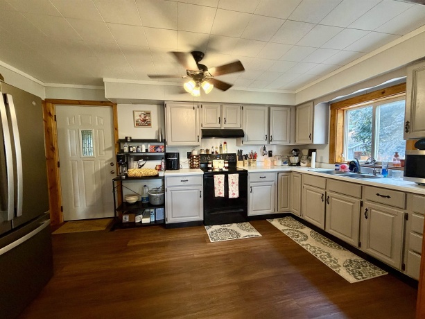 13491 Shannon, SHANNON, Illinois 61078, 2 Bedrooms Bedrooms, ,2 BathroomsBathrooms,House,For Sale,Shannon,202605129