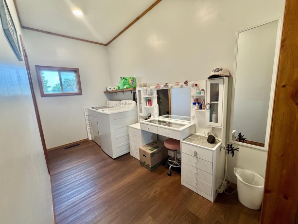 13491 Shannon, SHANNON, Illinois 61078, 2 Bedrooms Bedrooms, ,2 BathroomsBathrooms,House,For Sale,Shannon,202605129