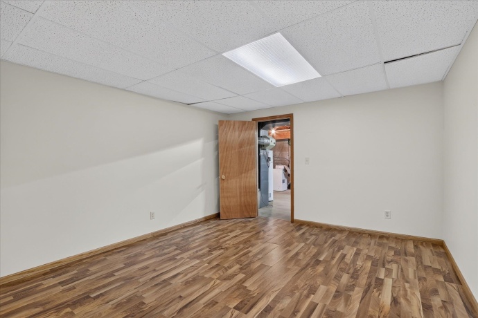 6633 Shadybrook, LOVES PARK, Illinois 61111, 3 Bedrooms Bedrooms, ,2 BathroomsBathrooms,House,For Sale,Shadybrook,202605130
