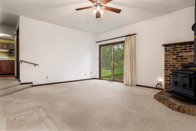 6335 Durness, CALEDONIA, Illinois 61011, 3 Bedrooms Bedrooms, ,2 BathroomsBathrooms,House,For Sale,Durness,202605131