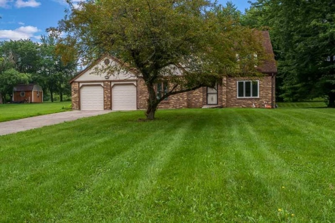 6335 Durness, CALEDONIA, Illinois 61011, 3 Bedrooms Bedrooms, ,2 BathroomsBathrooms,House,For Sale,Durness,202605131