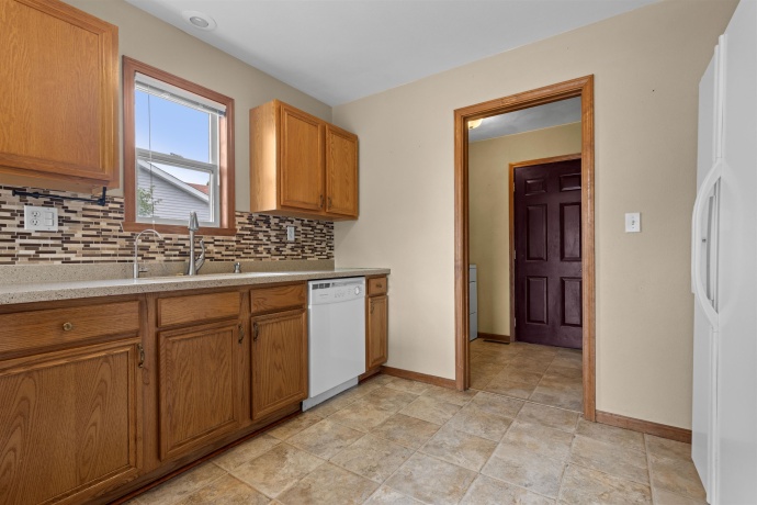 651 Purple Sage, ROSCOE, Illinois 61073, 3 Bedrooms Bedrooms, ,2 BathroomsBathrooms,House,For Sale,Purple Sage,202604900