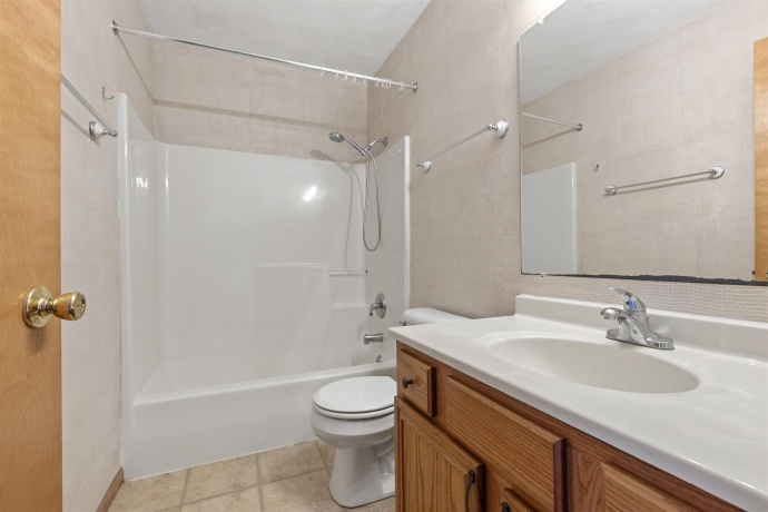 651 Purple Sage, ROSCOE, Illinois 61073, 3 Bedrooms Bedrooms, ,2 BathroomsBathrooms,House,For Sale,Purple Sage,202604900