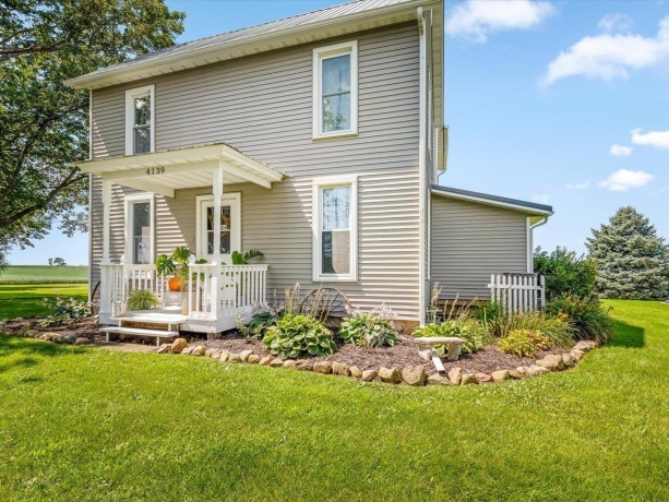 4139 Spielman, LEAF RIVER, Illinois 61047, 4 Bedrooms Bedrooms, ,1 BathroomBathrooms,House,For Sale,Spielman,202605132