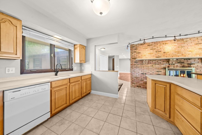 6379 Hallen, BELVIDERE, Illinois 61008, 3 Bedrooms Bedrooms, ,3 BathroomsBathrooms,House,For Sale,Hallen,202605133