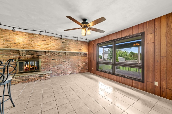 6379 Hallen, BELVIDERE, Illinois 61008, 3 Bedrooms Bedrooms, ,3 BathroomsBathrooms,House,For Sale,Hallen,202605133