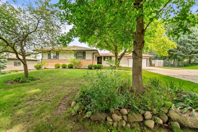 6379 Hallen, BELVIDERE, Illinois 61008, 3 Bedrooms Bedrooms, ,3 BathroomsBathrooms,House,For Sale,Hallen,202605133