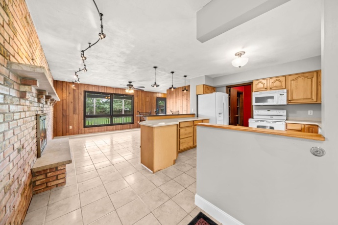 6379 Hallen, BELVIDERE, Illinois 61008, 3 Bedrooms Bedrooms, ,3 BathroomsBathrooms,House,For Sale,Hallen,202605133