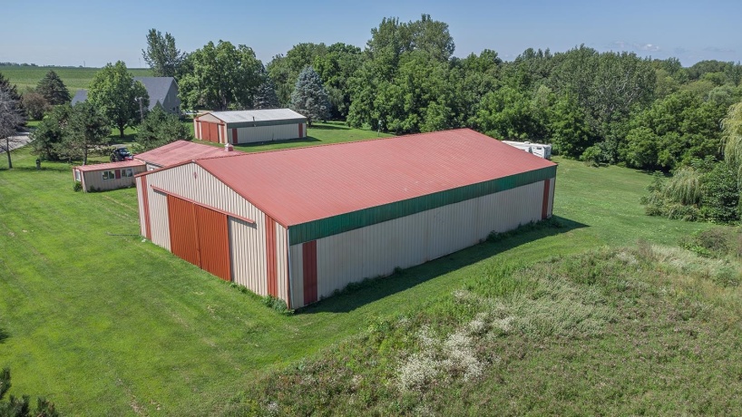 20775 Hickory Hills, STERLING, Illinois 61081, 4 Bedrooms Bedrooms, ,3 BathroomsBathrooms,House,For Sale,Hickory Hills,202605134