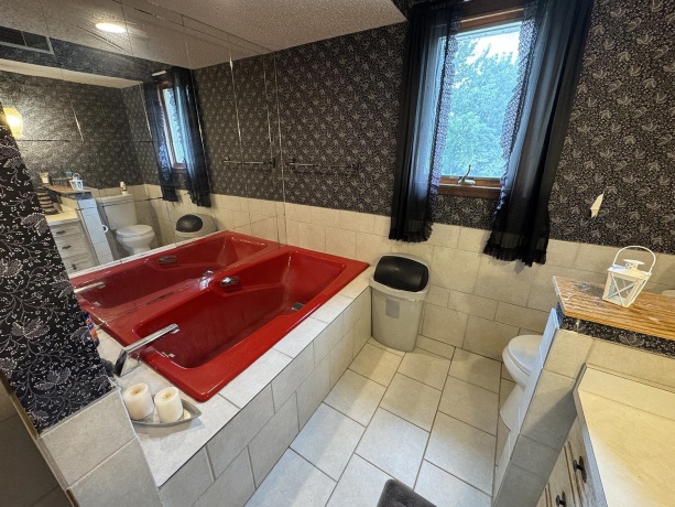 20775 Hickory Hills, STERLING, Illinois 61081, 4 Bedrooms Bedrooms, ,3 BathroomsBathrooms,House,For Sale,Hickory Hills,202605134