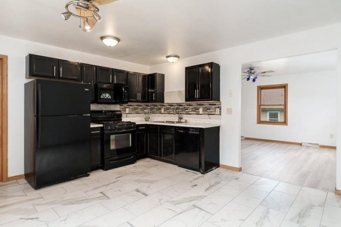 2951 16th, ROCKFORD, Illinois 61109, 4 Bedrooms Bedrooms, ,1 BathroomBathrooms,House,For Sale,16th,202605135