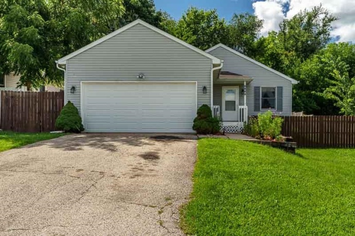 2951 16th, ROCKFORD, Illinois 61109, 4 Bedrooms Bedrooms, ,1 BathroomBathrooms,House,For Sale,16th,202605135