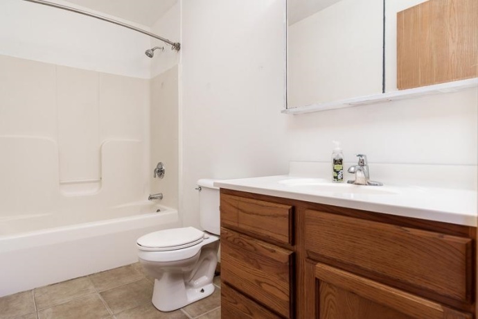 2951 16th, ROCKFORD, Illinois 61109, 4 Bedrooms Bedrooms, ,1 BathroomBathrooms,House,For Sale,16th,202605135