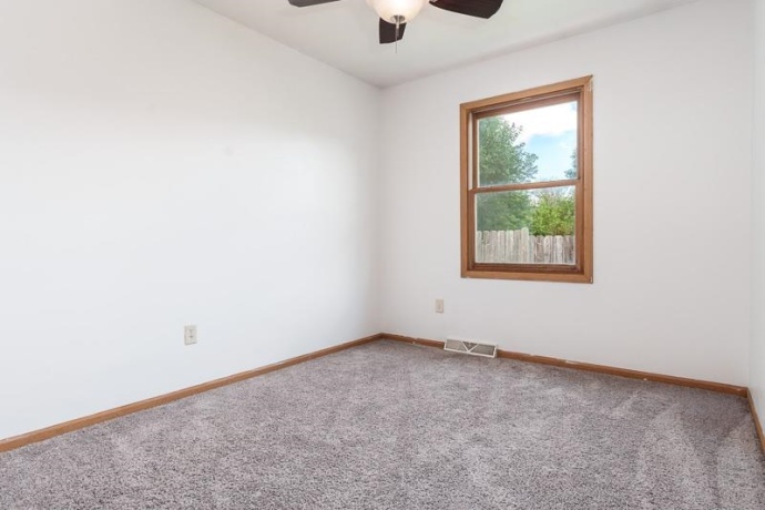 2951 16th, ROCKFORD, Illinois 61109, 4 Bedrooms Bedrooms, ,1 BathroomBathrooms,House,For Sale,16th,202605135