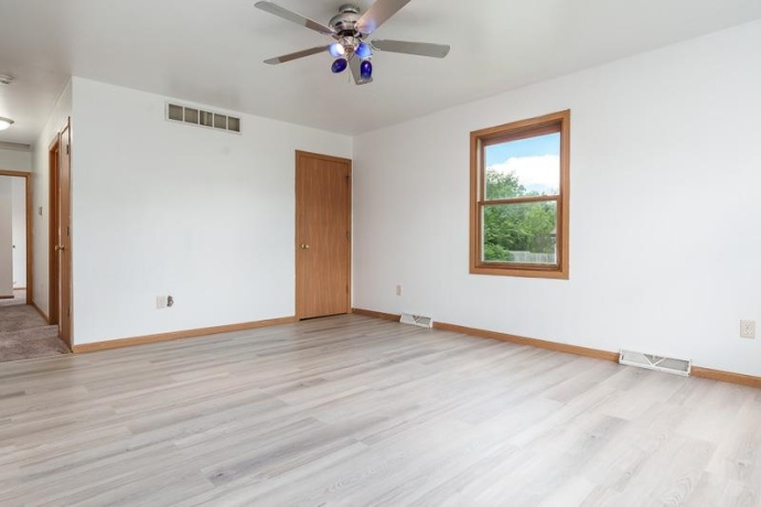 2951 16th, ROCKFORD, Illinois 61109, 4 Bedrooms Bedrooms, ,1 BathroomBathrooms,House,For Sale,16th,202605135