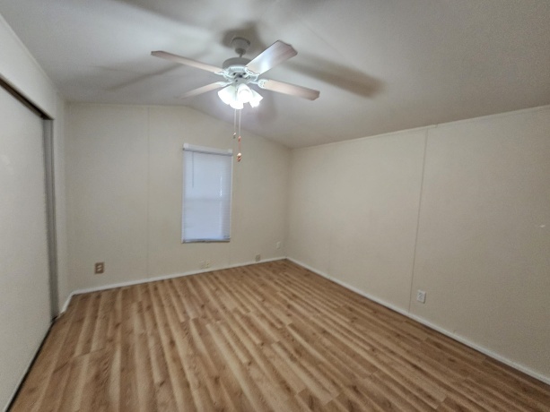 579 Park, BELVIDERE, Illinois 61008, 2 Bedrooms Bedrooms, ,1 BathroomBathrooms,House,For Sale,Park,202602940
