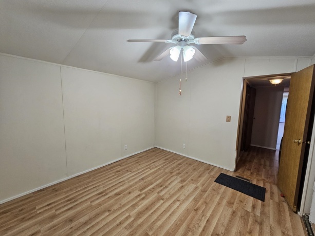 579 Park, BELVIDERE, Illinois 61008, 2 Bedrooms Bedrooms, ,1 BathroomBathrooms,House,For Sale,Park,202602940