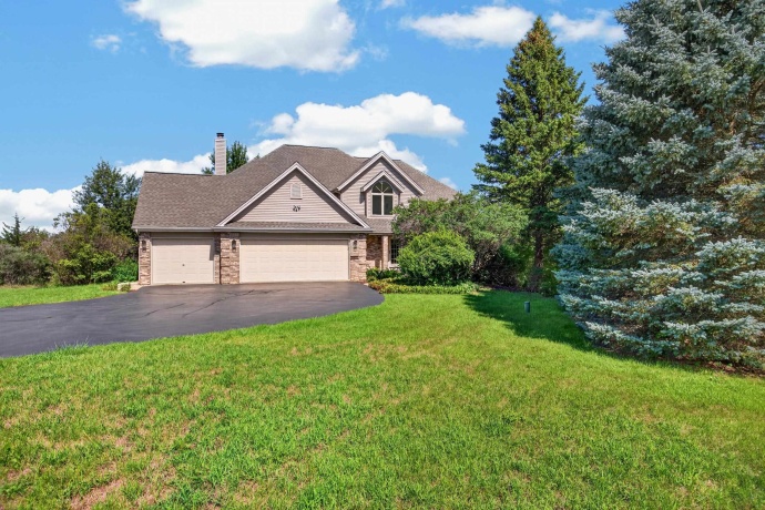 6456 Skinner, STILLMAN VALLEY, Illinois 61084, 4 Bedrooms Bedrooms, ,3 BathroomsBathrooms,House,For Sale,Skinner,202605137