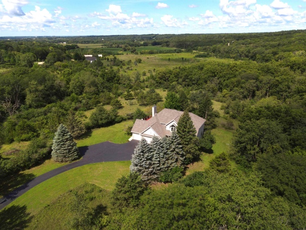 6456 Skinner, STILLMAN VALLEY, Illinois 61084, 4 Bedrooms Bedrooms, ,3 BathroomsBathrooms,House,For Sale,Skinner,202605137