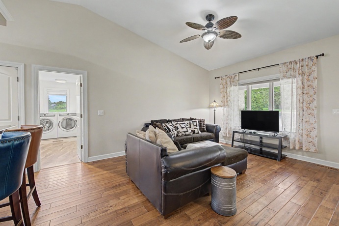 5 Beacon, GALENA, Illinois 61036, 3 Bedrooms Bedrooms, ,3 BathroomsBathrooms,House,For Sale,Beacon,202605140