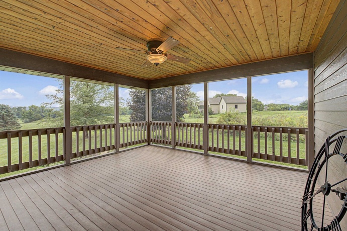 5 Beacon, GALENA, Illinois 61036, 3 Bedrooms Bedrooms, ,3 BathroomsBathrooms,House,For Sale,Beacon,202605140