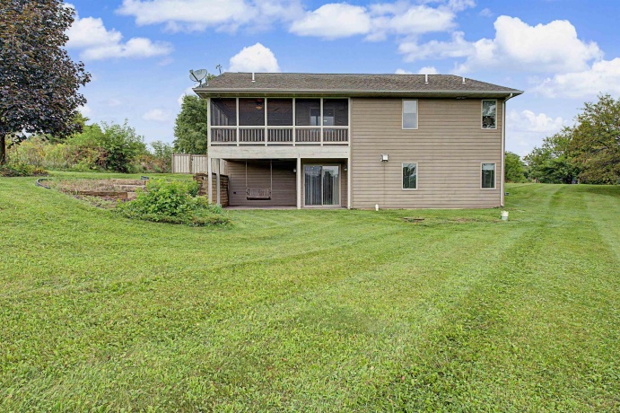 5 Beacon, GALENA, Illinois 61036, 3 Bedrooms Bedrooms, ,3 BathroomsBathrooms,House,For Sale,Beacon,202605140