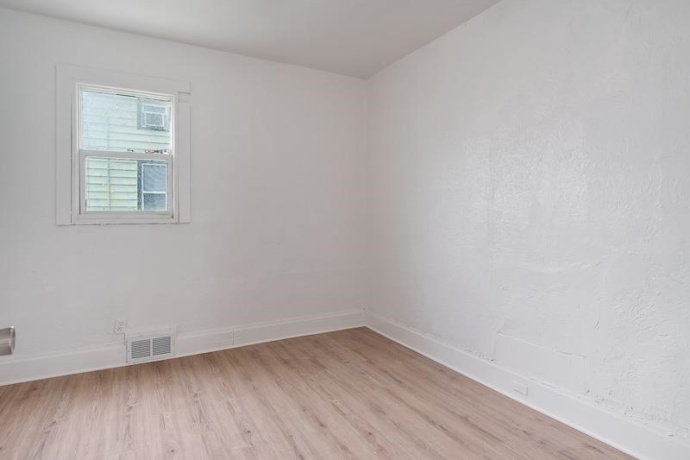 229 Forest, ROCKFORD, Illinois 61101, ,2 Units,For Sale,Forest,202604879