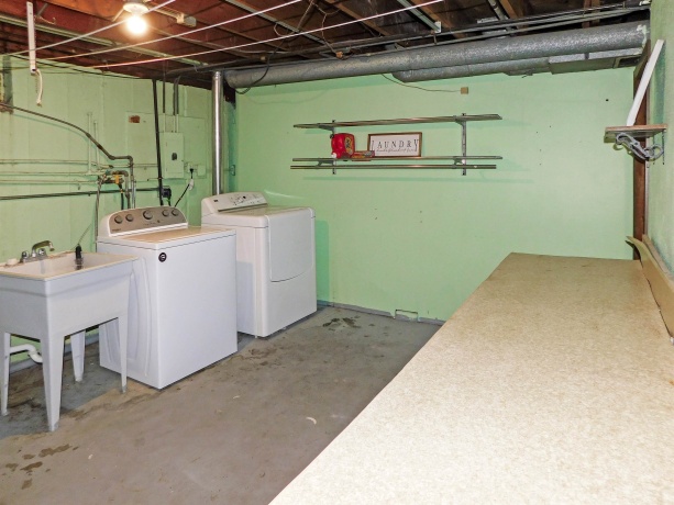 1007 Luther, ROCKFORD, Illinois 61107, 3 Bedrooms Bedrooms, ,1 BathroomBathrooms,House,For Sale,Luther,202605145