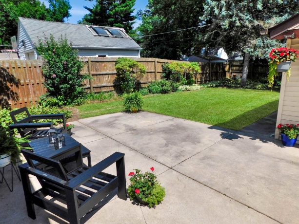 1007 Luther, ROCKFORD, Illinois 61107, 3 Bedrooms Bedrooms, ,1 BathroomBathrooms,House,For Sale,Luther,202605145