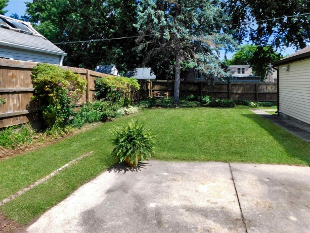 1007 Luther, ROCKFORD, Illinois 61107, 3 Bedrooms Bedrooms, ,1 BathroomBathrooms,House,For Sale,Luther,202605145