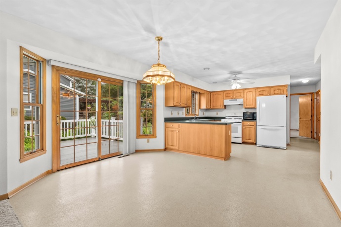 601 FAIR PARK, OREGON, Illinois 61061, 4 Bedrooms Bedrooms, ,3 BathroomsBathrooms,House,For Sale,FAIR PARK,202605148