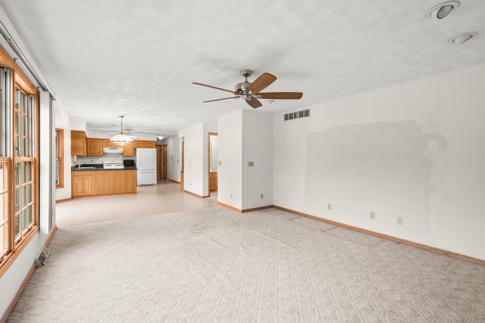 601 FAIR PARK, OREGON, Illinois 61061, 4 Bedrooms Bedrooms, ,3 BathroomsBathrooms,House,For Sale,FAIR PARK,202605148