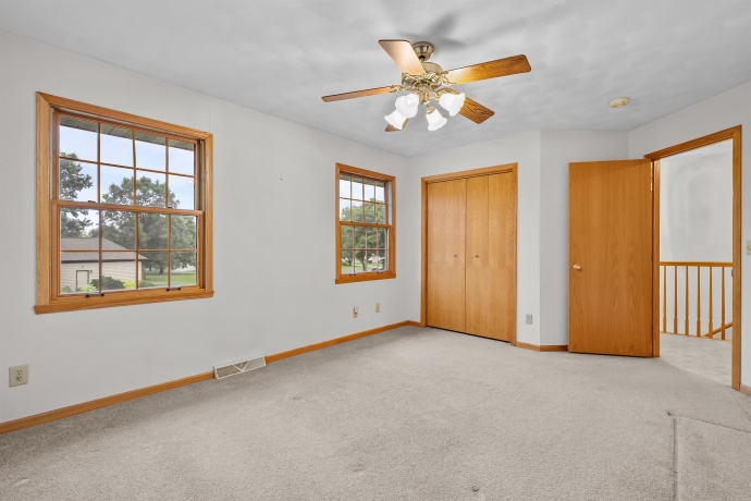 601 FAIR PARK, OREGON, Illinois 61061, 4 Bedrooms Bedrooms, ,3 BathroomsBathrooms,House,For Sale,FAIR PARK,202605148