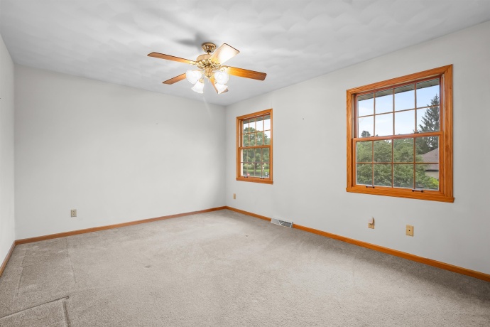 601 FAIR PARK, OREGON, Illinois 61061, 4 Bedrooms Bedrooms, ,3 BathroomsBathrooms,House,For Sale,FAIR PARK,202605148