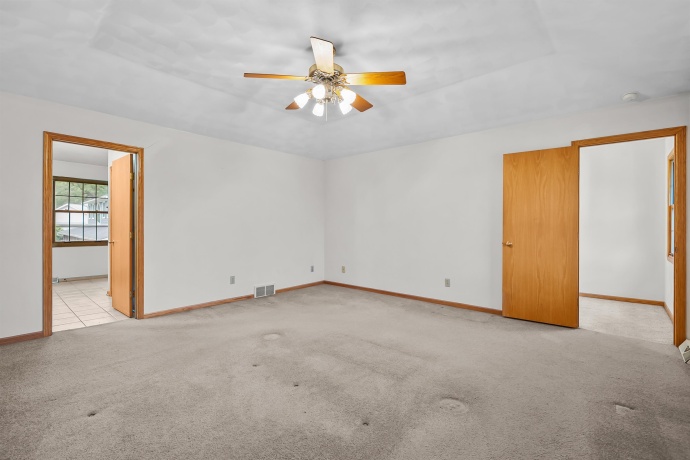 601 FAIR PARK, OREGON, Illinois 61061, 4 Bedrooms Bedrooms, ,3 BathroomsBathrooms,House,For Sale,FAIR PARK,202605148