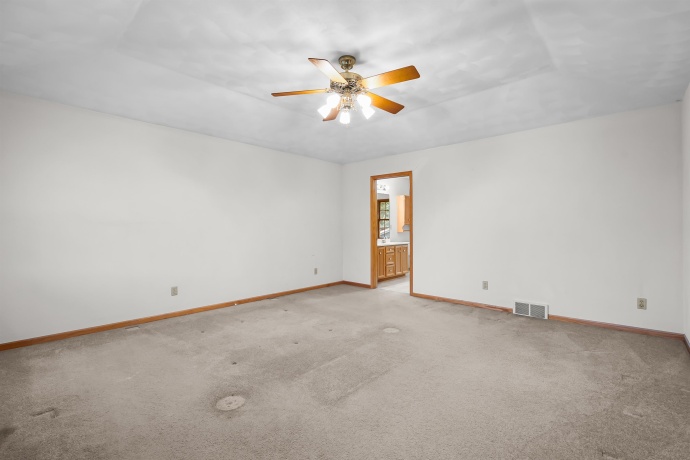 601 FAIR PARK, OREGON, Illinois 61061, 4 Bedrooms Bedrooms, ,3 BathroomsBathrooms,House,For Sale,FAIR PARK,202605148