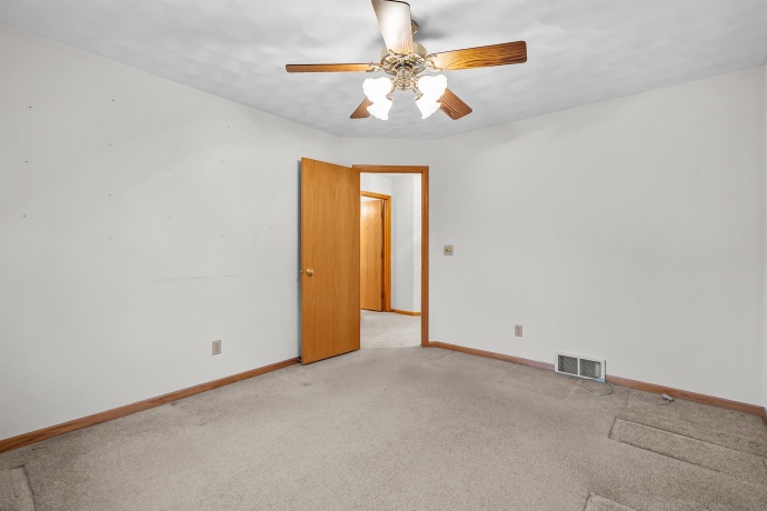 601 FAIR PARK, OREGON, Illinois 61061, 4 Bedrooms Bedrooms, ,3 BathroomsBathrooms,House,For Sale,FAIR PARK,202605148