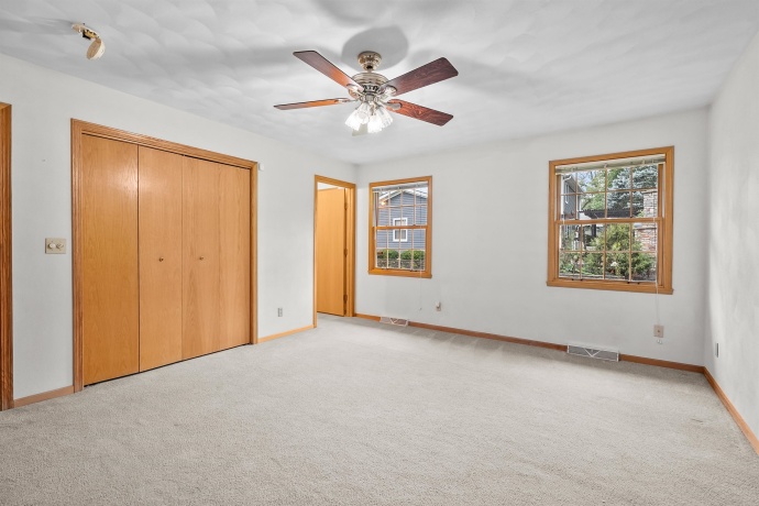 601 FAIR PARK, OREGON, Illinois 61061, 4 Bedrooms Bedrooms, ,3 BathroomsBathrooms,House,For Sale,FAIR PARK,202605148